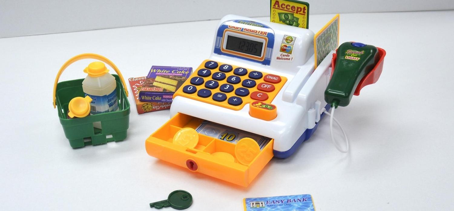 toy-cash-register-9423651280.jpg