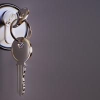 key-33483071280.jpg